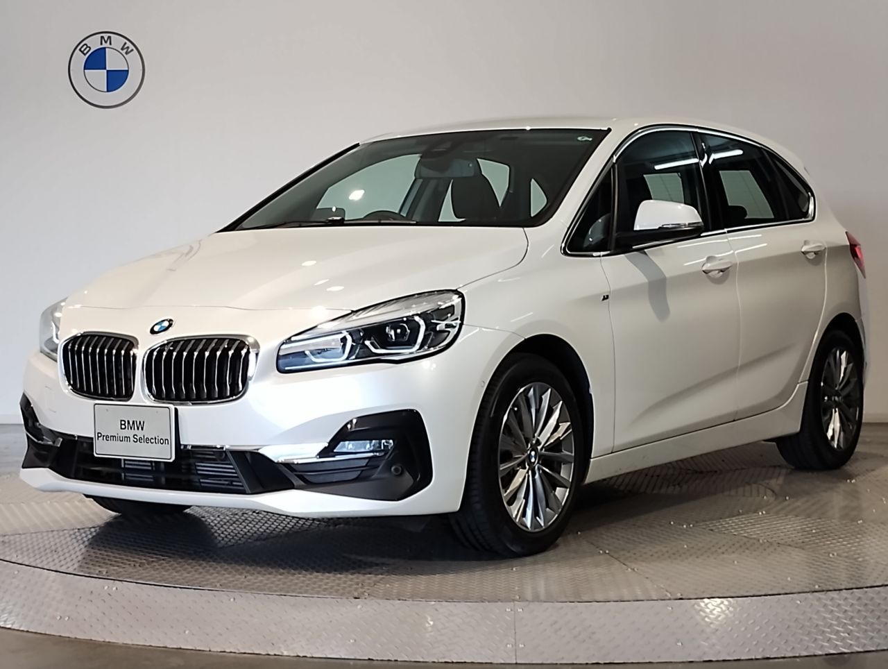 218d xDrive Active Tourer Luxury