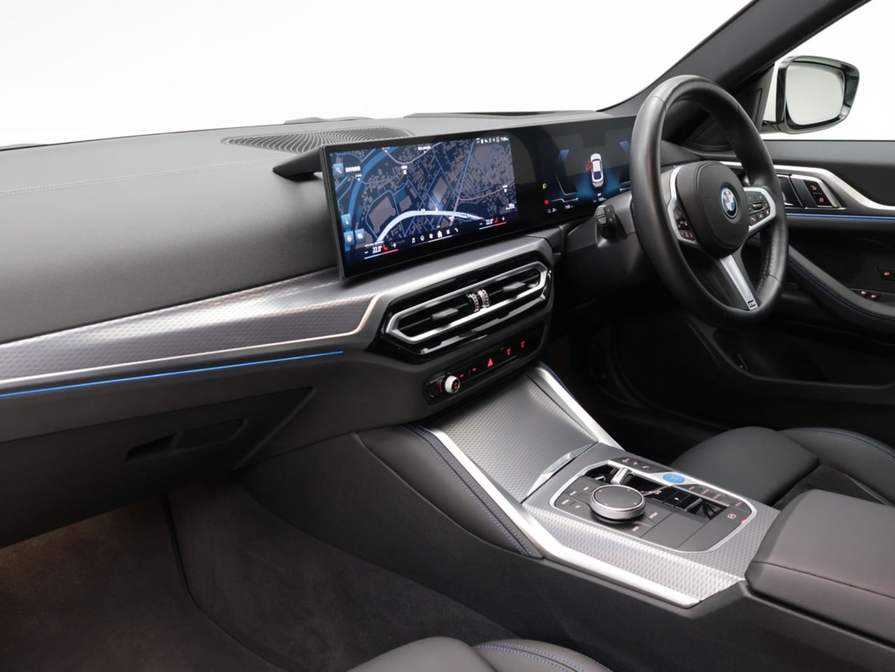G26 i4 eDrive40 RHD