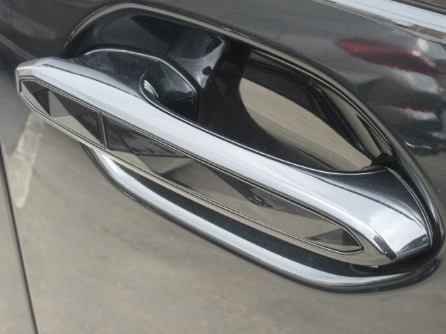 XM RHD