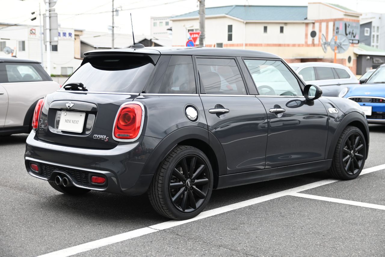 F55 COOPER S