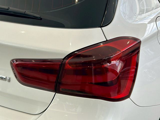 118 5DOOR RHD