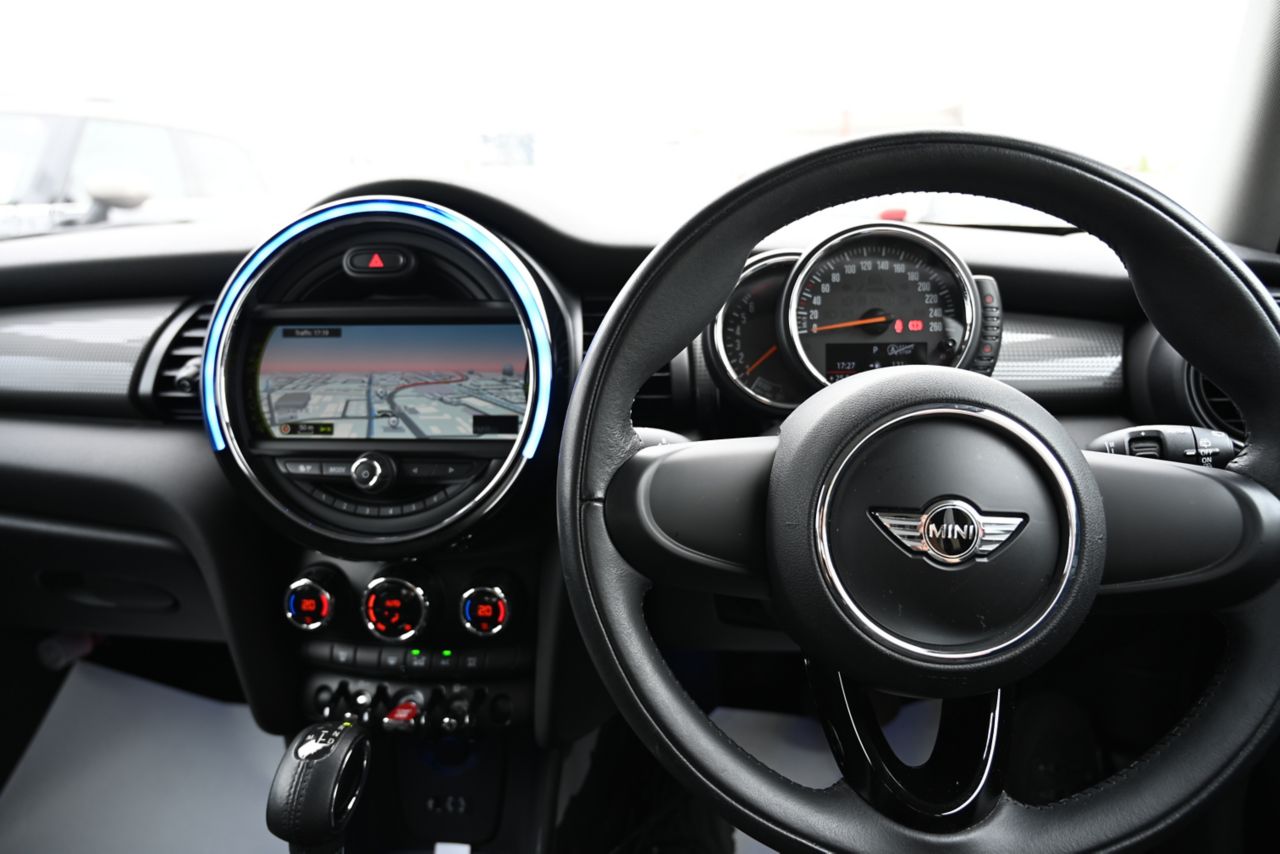 F55 COOPER