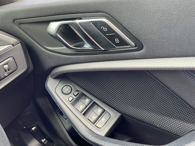 F40 118d Sports Hatch 5-door B47 2.0d