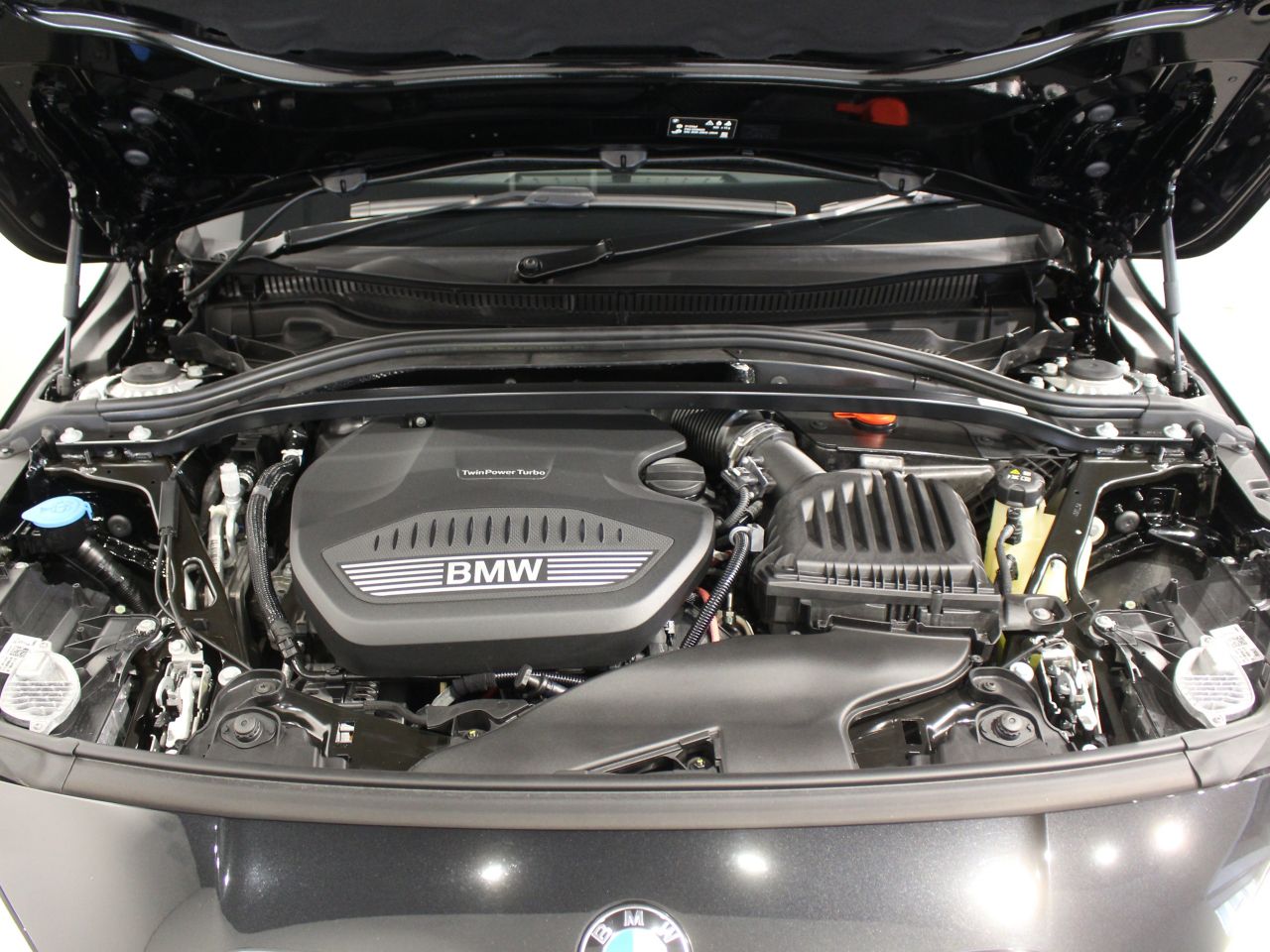 F40 118d Sports Hatch 5-door B47 2.0d