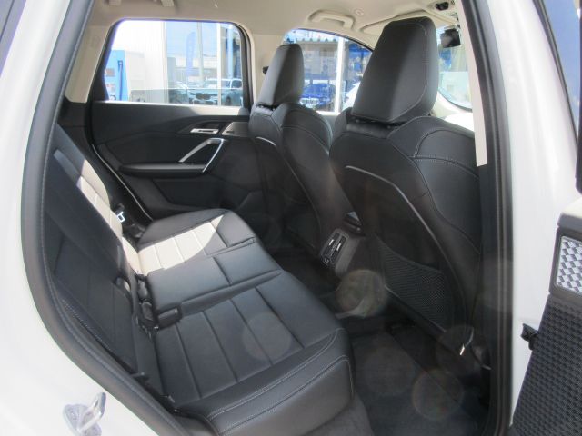 U11 iX1 xDrive30