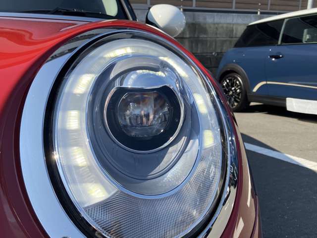 F56 COOPER D (AT)