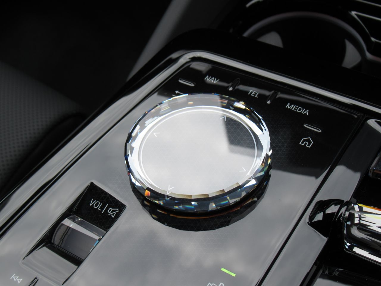 BMW i5 eDrive40 Sedan RHD