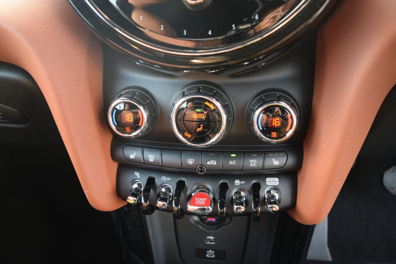 MINI Cooper S Convertible RHD