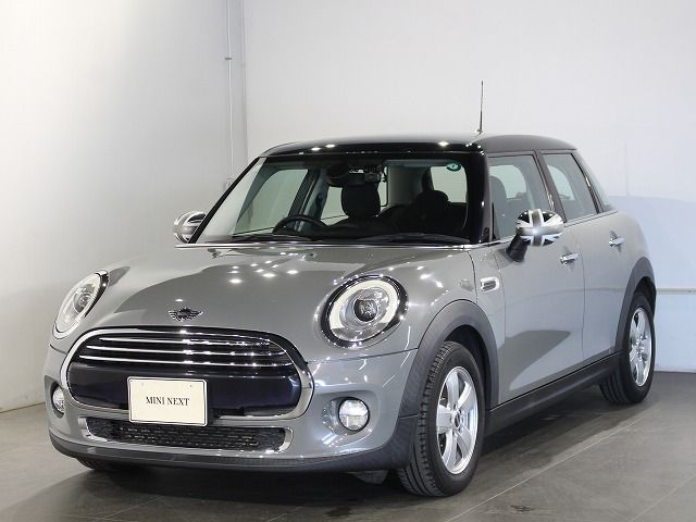 F55 COOPER D (AT)