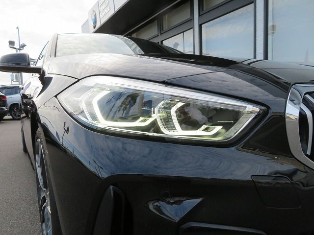 F40 118d Sports Hatch 5-door B47 2.0d