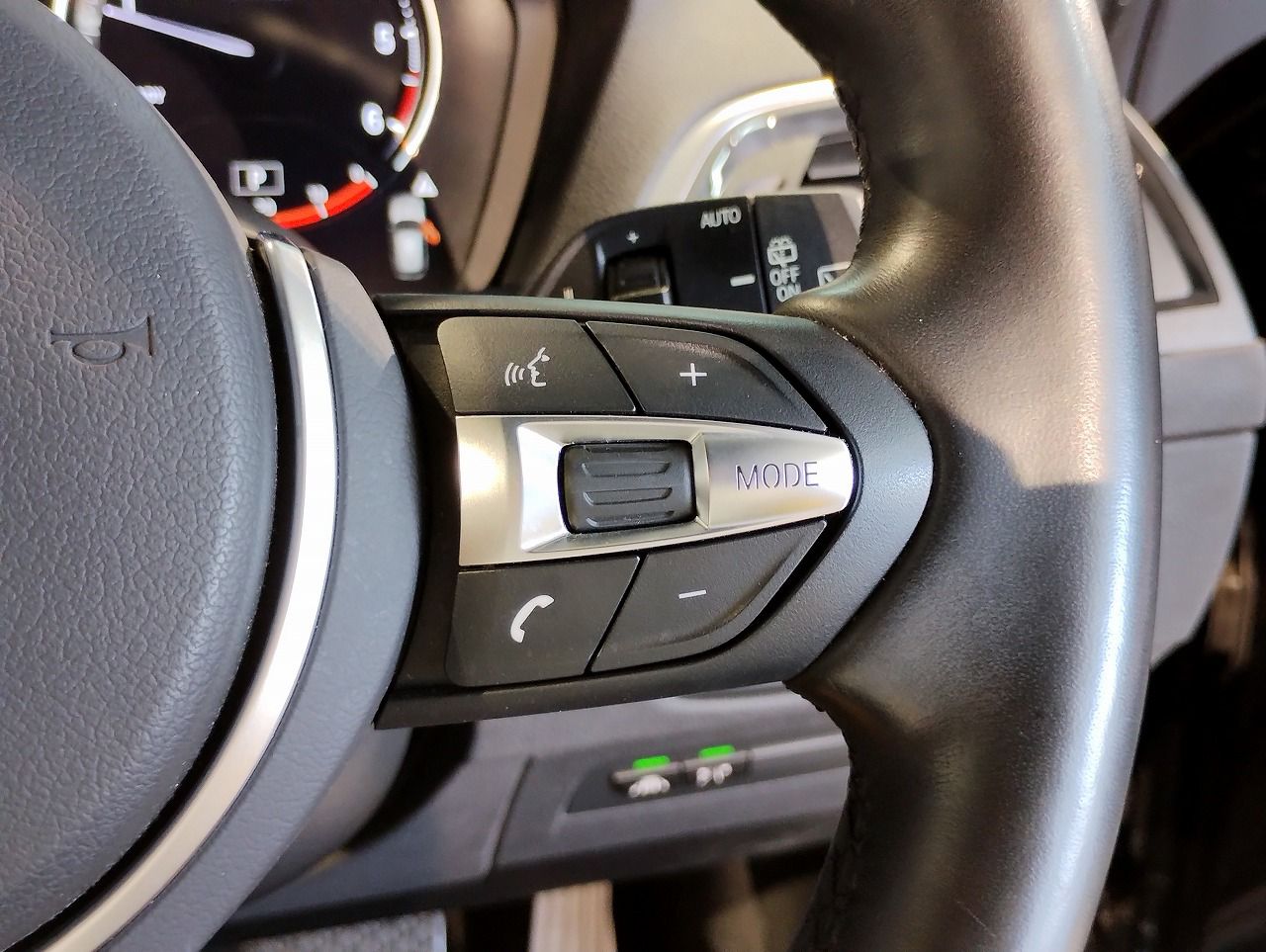 118D 5DOOR RHD