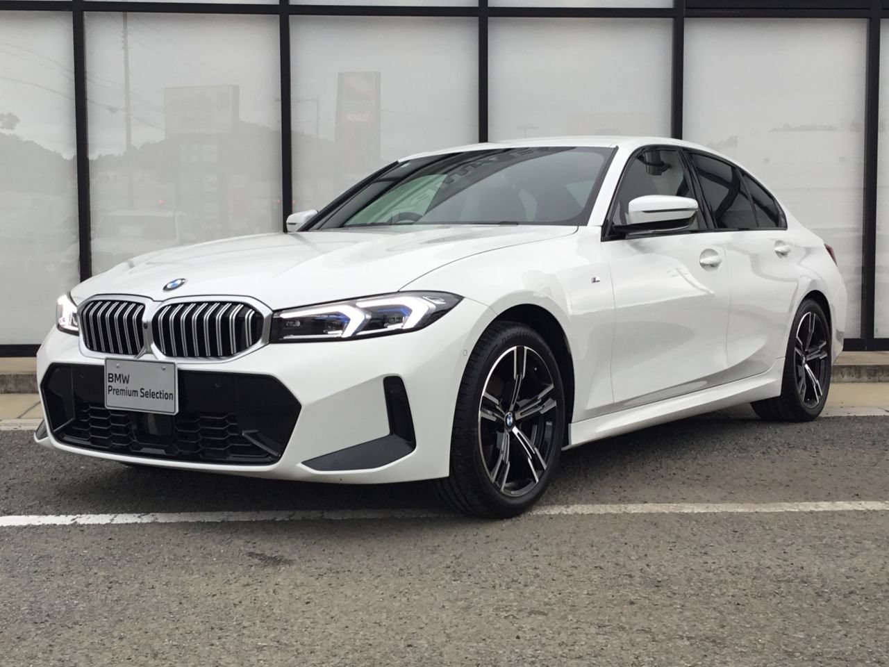 320d xDrive Berline RHD