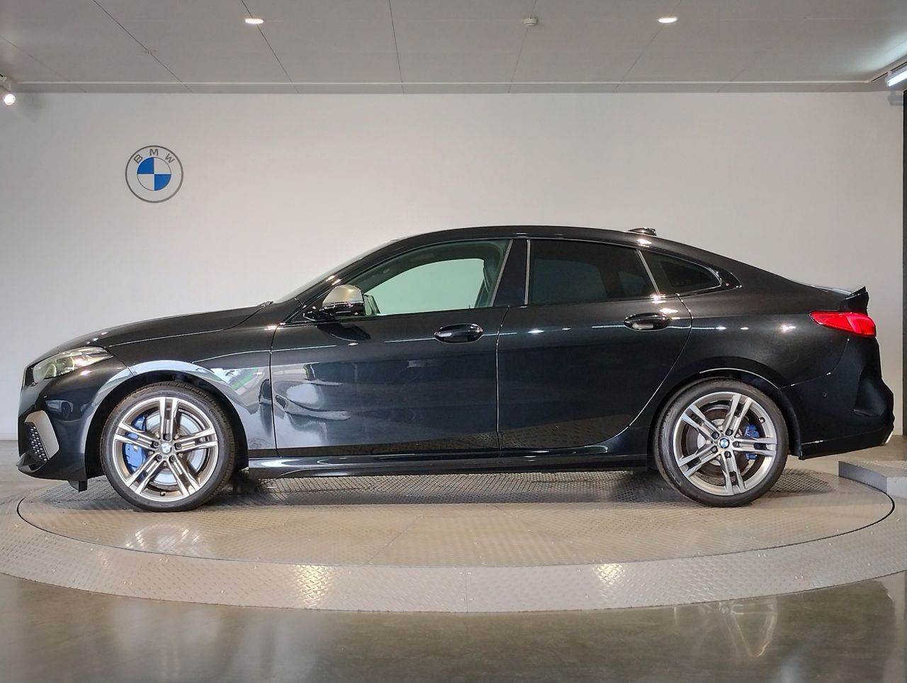 F4* **35i xDrive **** ***** B48 2.0i