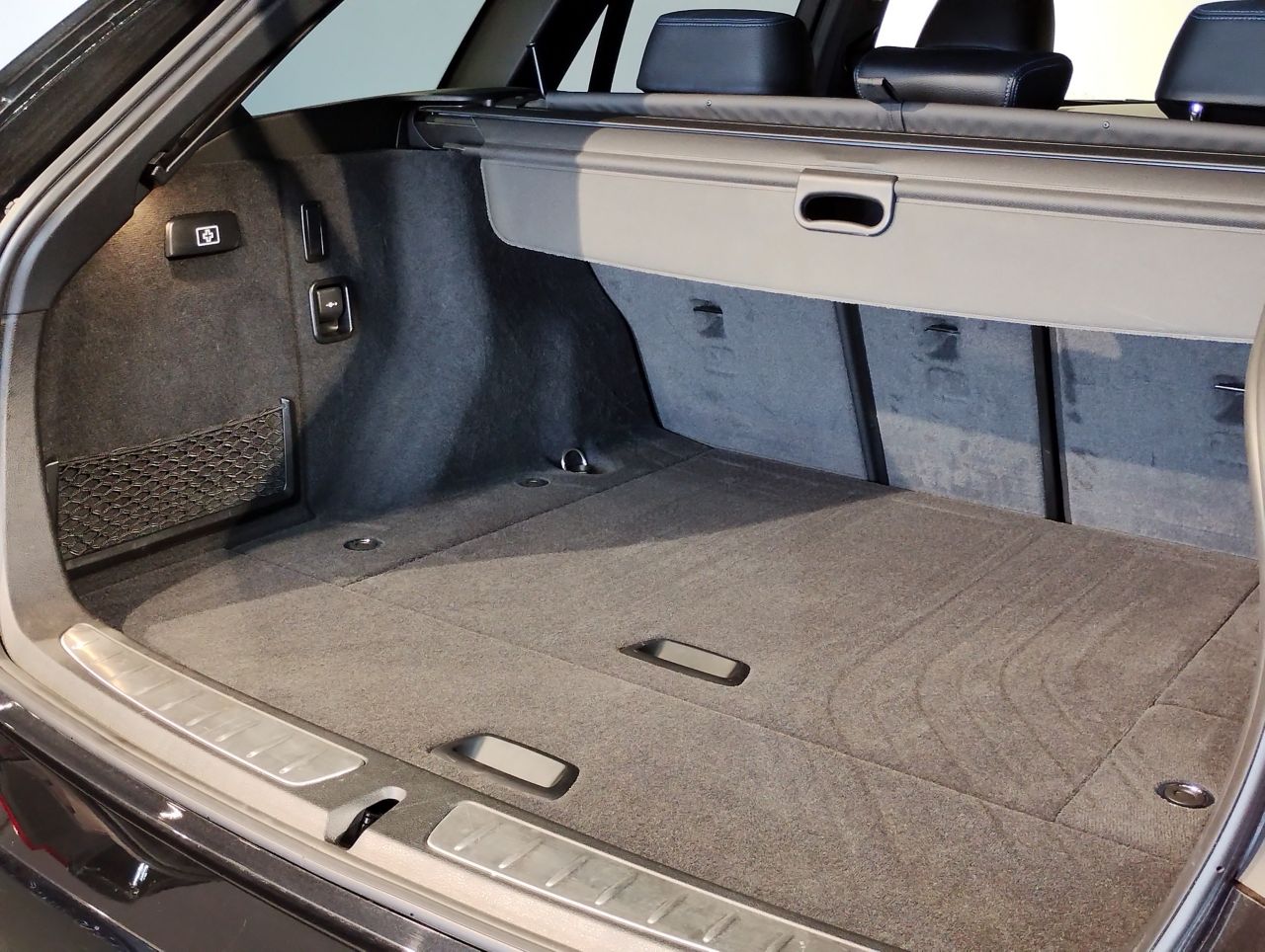 320D TOURING RHD