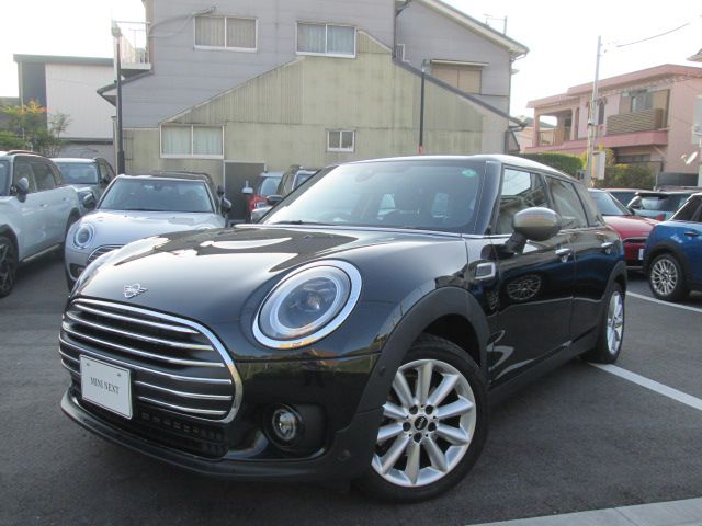 MINI COOPER CLUBMAN.