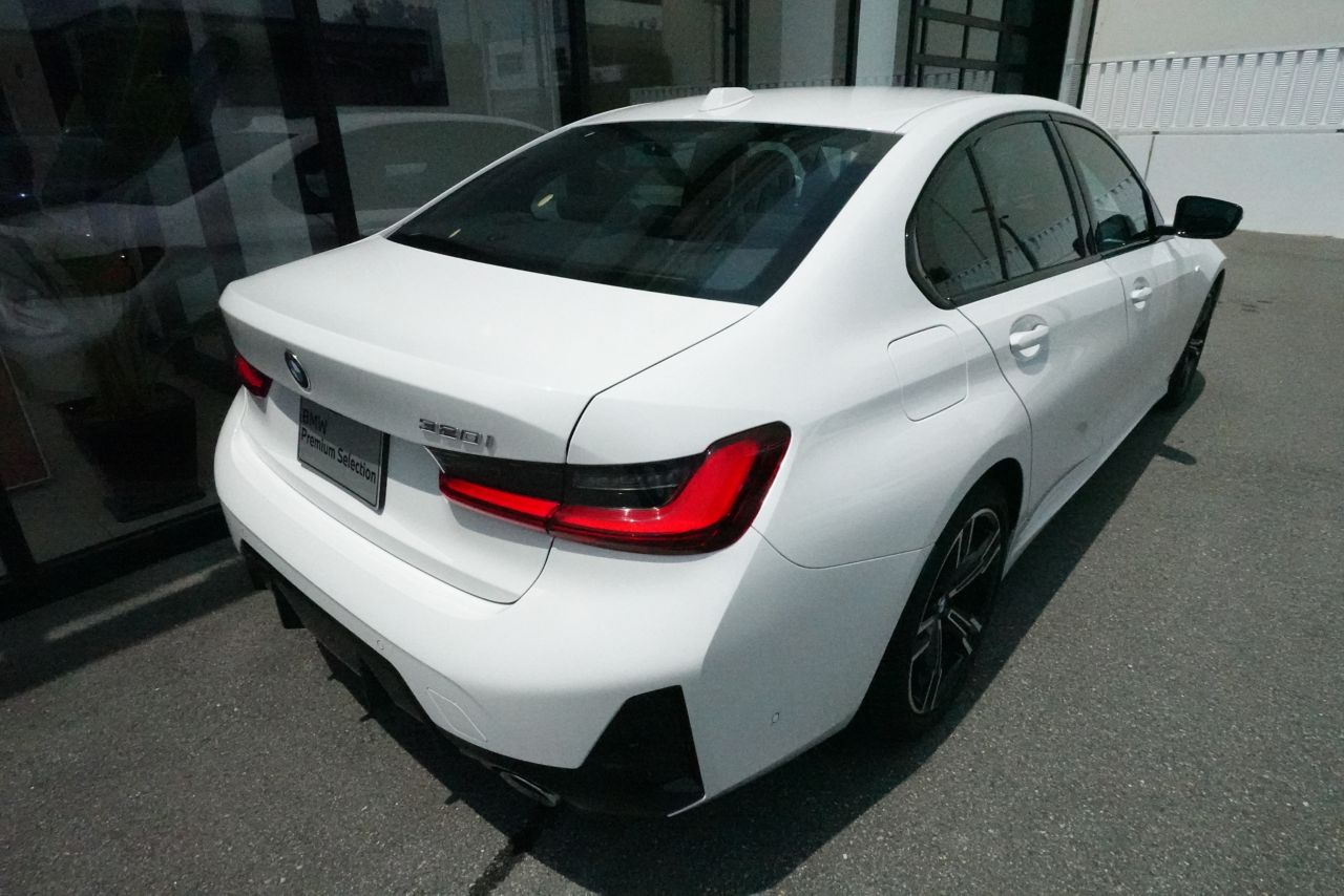 G20 320i Saloon LCI RHD MX