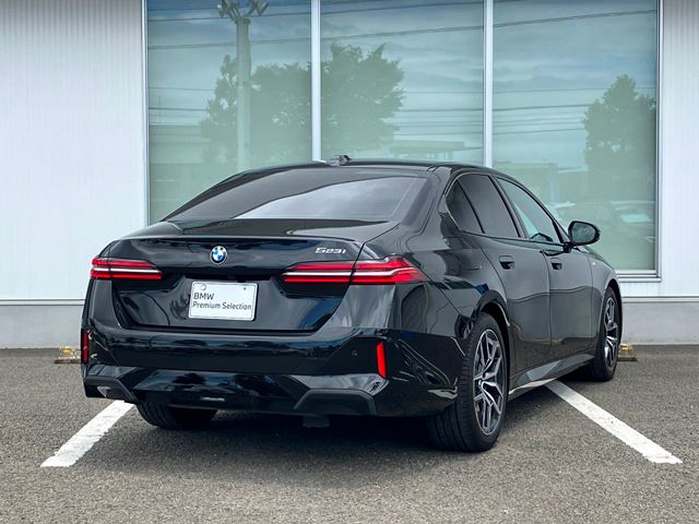 520i Sedan RHD