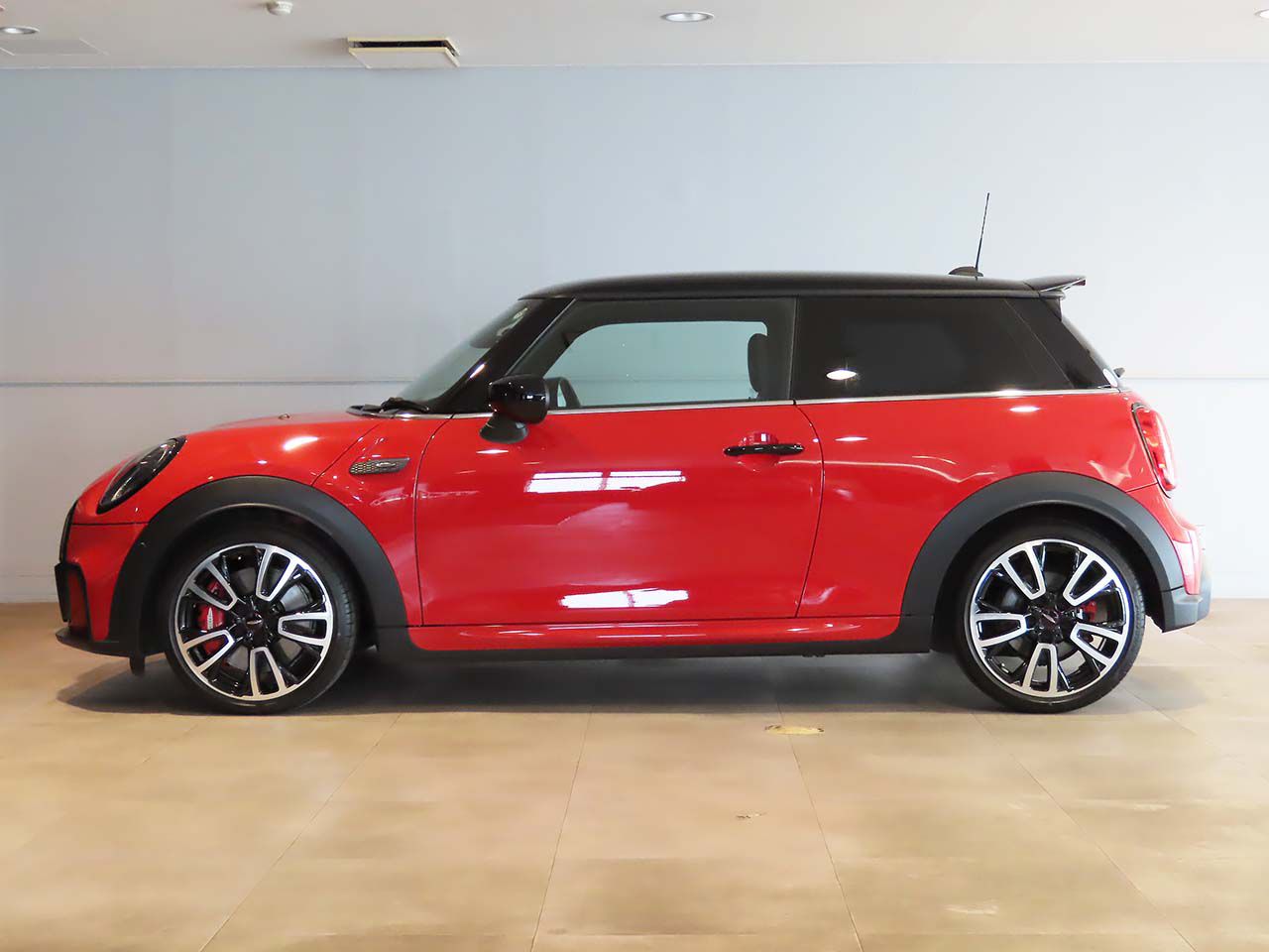 MINI JCW 3 Dr