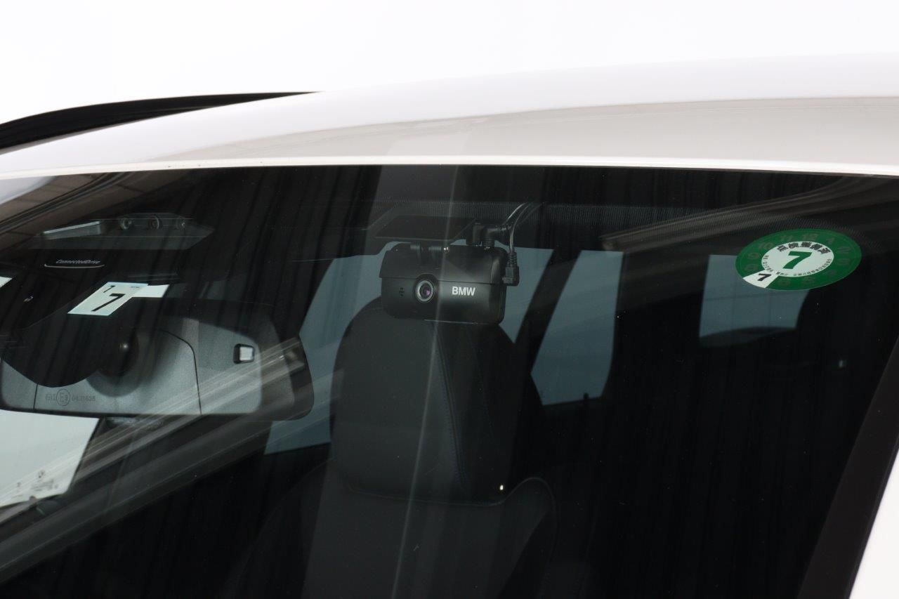 G21 318i Touring