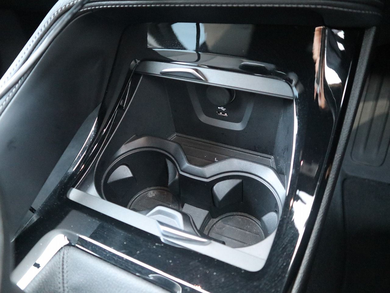 F48 X1 xDrive18d B47 2.0d LCI