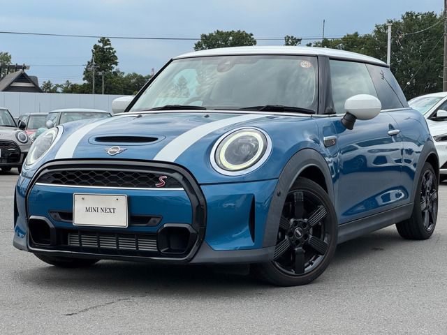 THE NEW MINI COOPER S 3 DOOR.