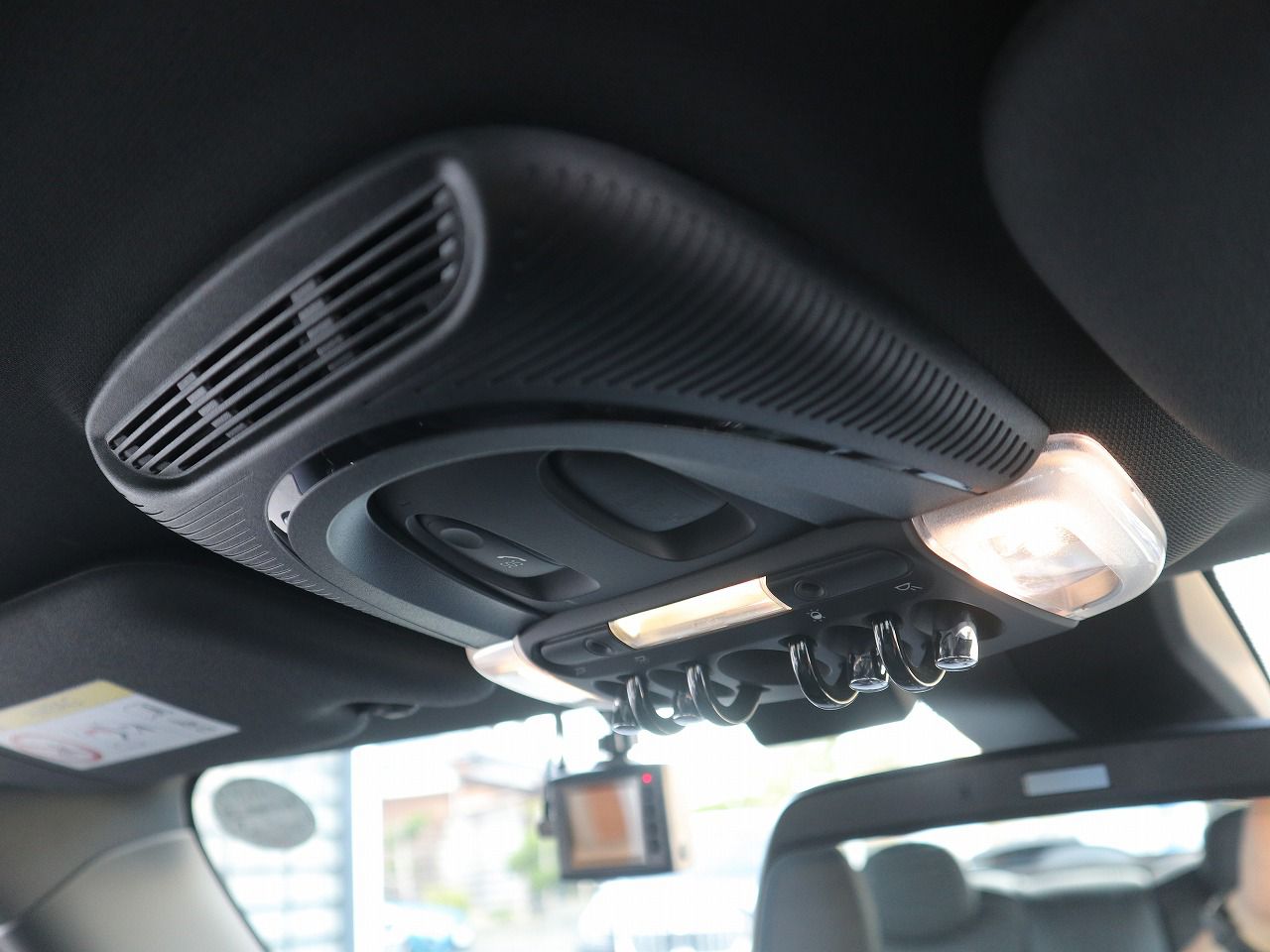 MINI Cooper F56 RHD