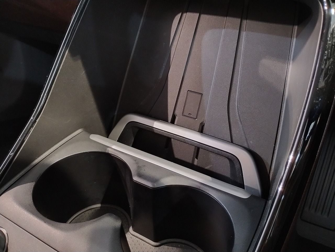 U06 218d Active Tourer B47 2.0d