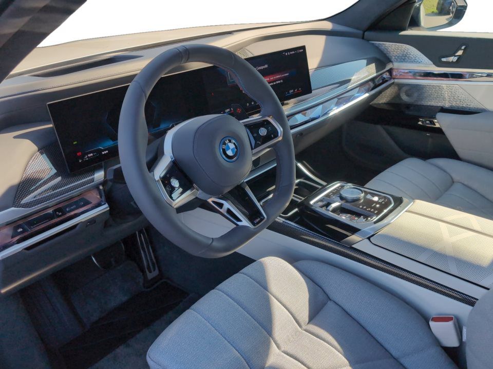 BMW 760