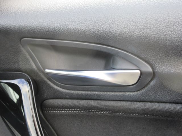 118D 5DOOR RHD
