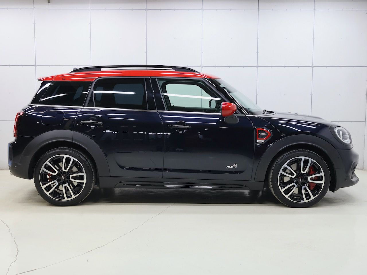 MINI John Cooper Works ALL4 Countryman RHD