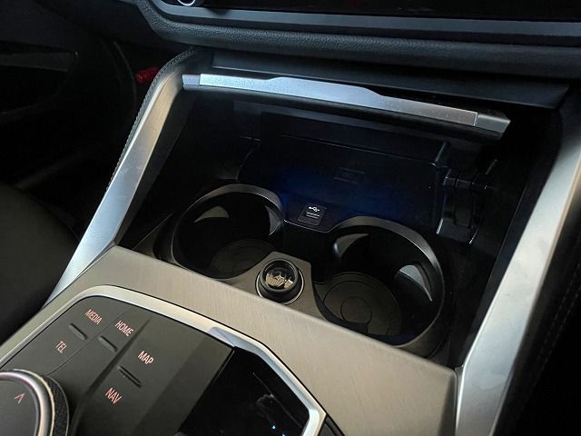 G42 220i Coupe