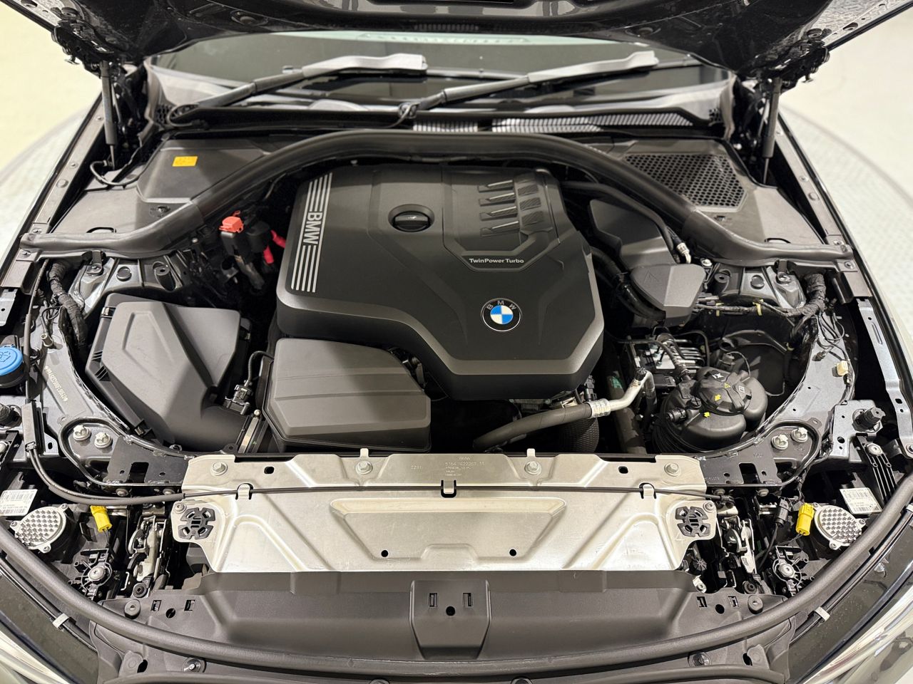 G21 320i RHD