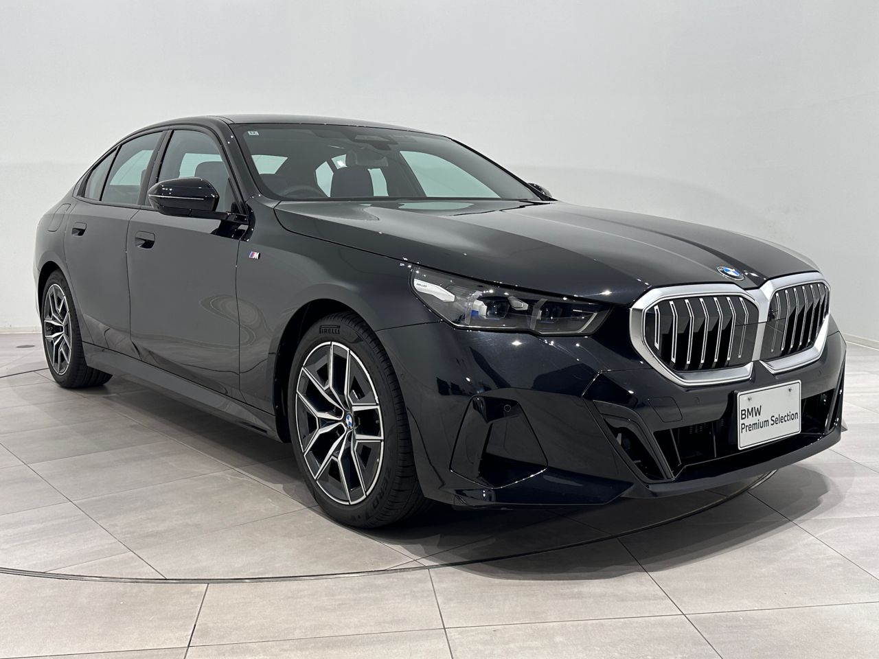 520i Sedan RHD