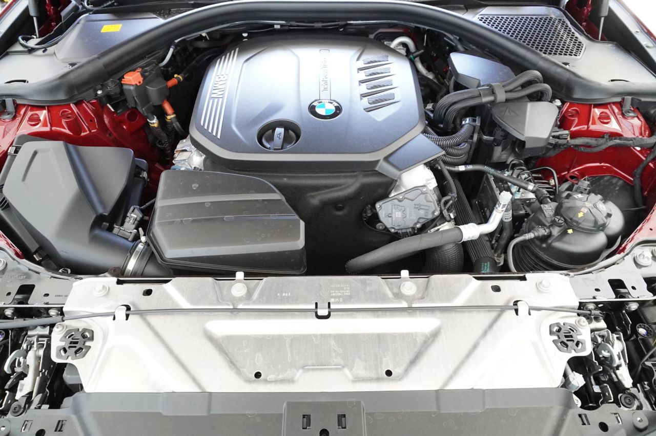 320d xDrive Berline RHD