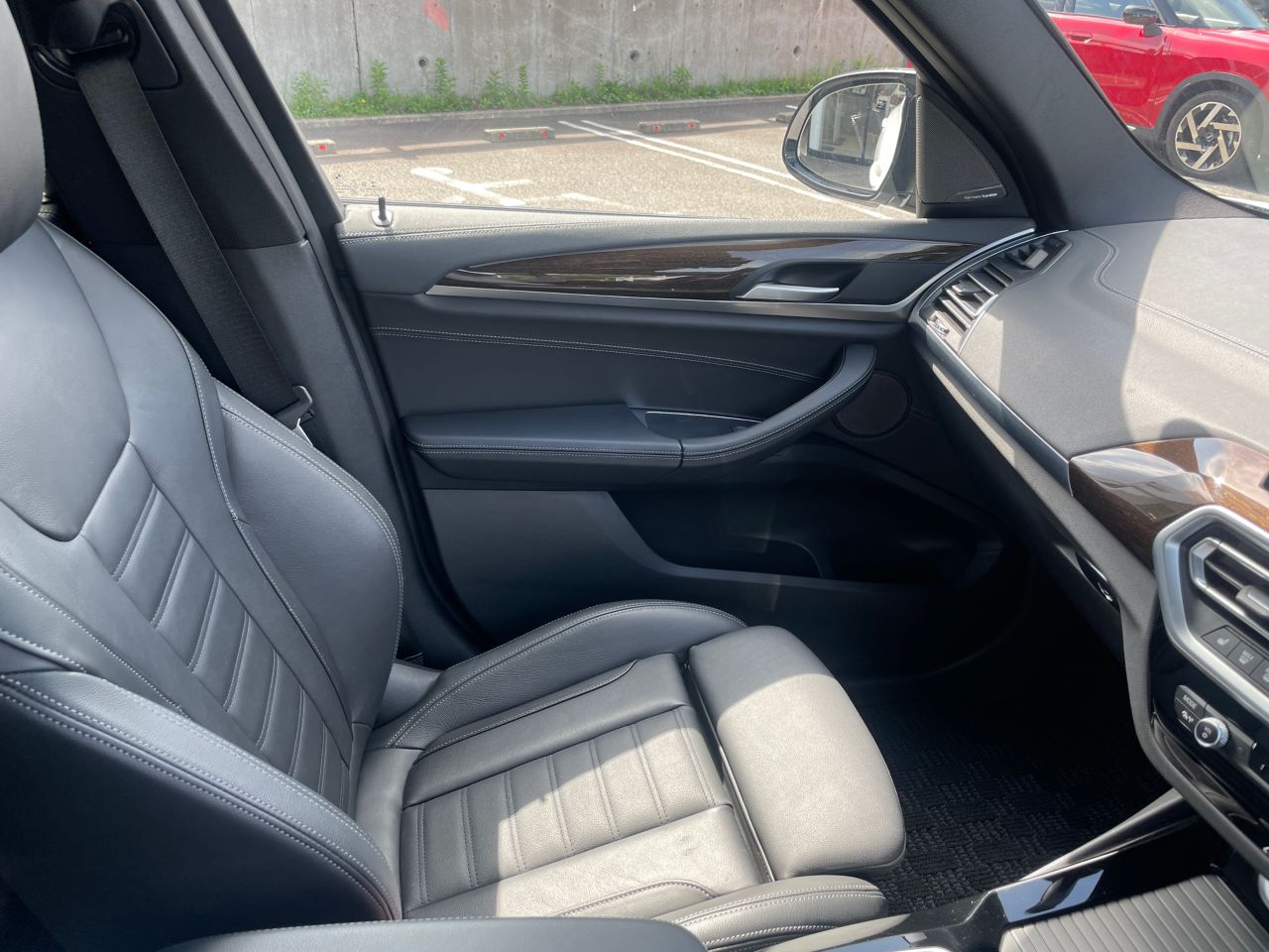 G01 X3 M40d RHD LCI ZA