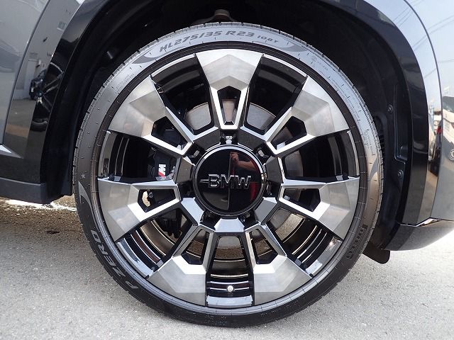 XM RHD