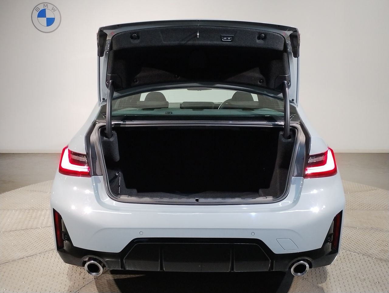 G20 320i Saloon LCI RHD MX