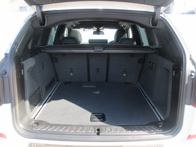 G01 X3 M40i RHD ZA