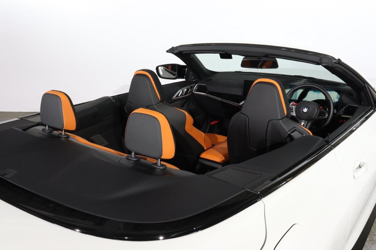 G83 M4 Competition M xDrive Competition RHD