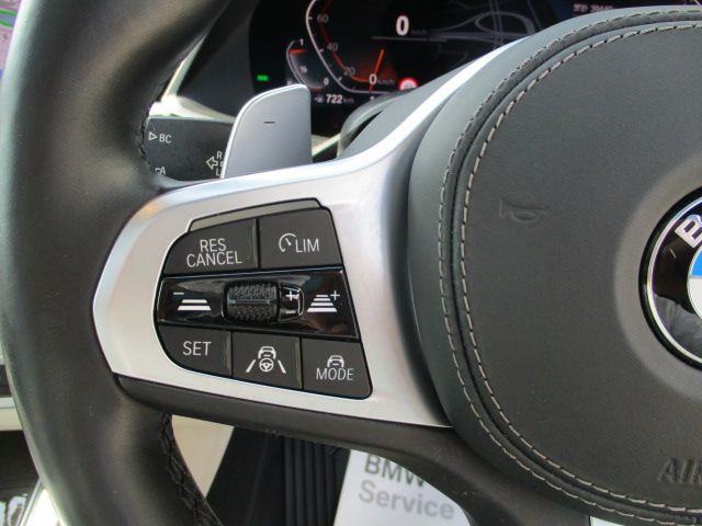 X* xDrive30d RHD