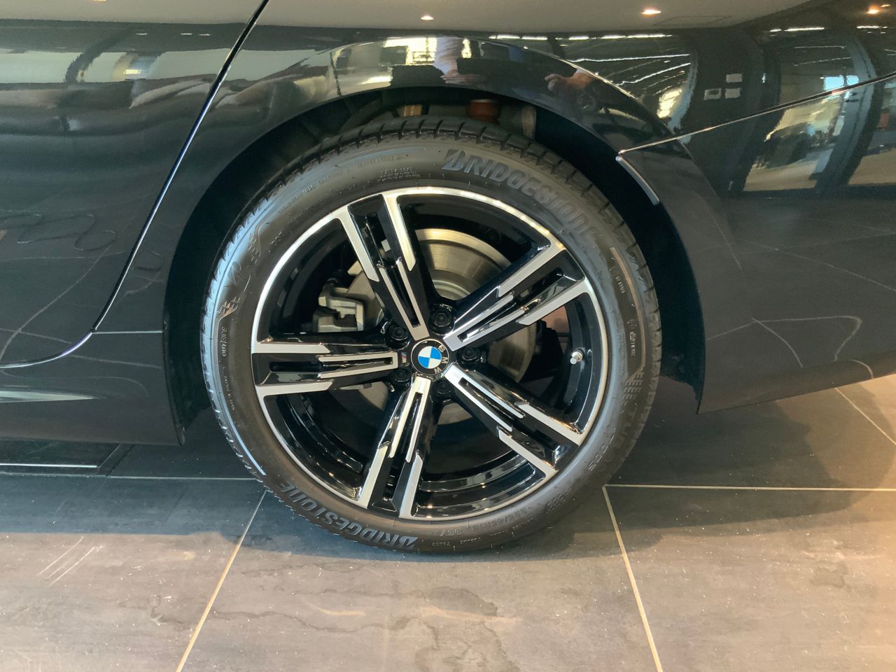 320d xDrive Berline RHD