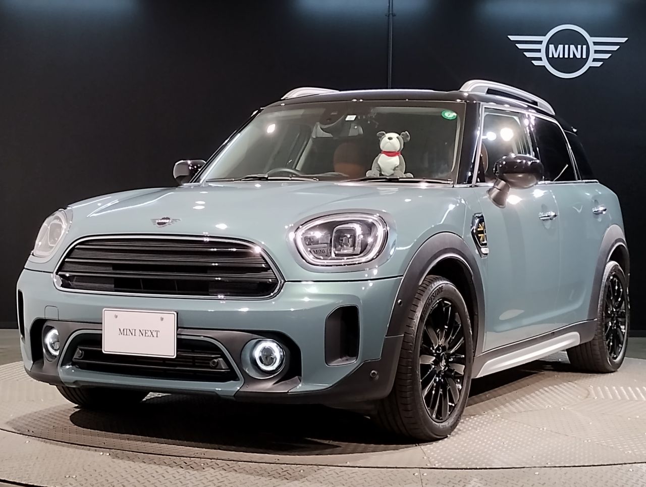 MINI COOPER D CROSSOVER.