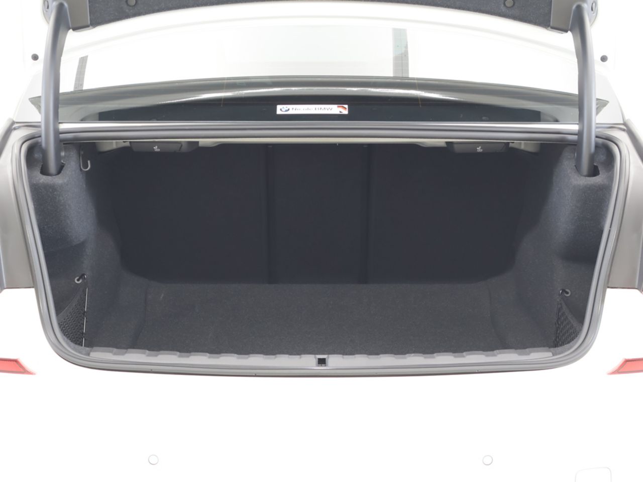 G20 330i Saloon RHD MX