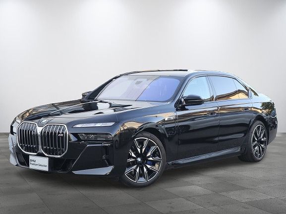 i7 M70 xDrive