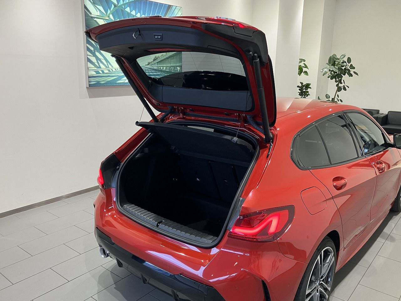 F40 118d Sports Hatch 5-door B47 2.0d