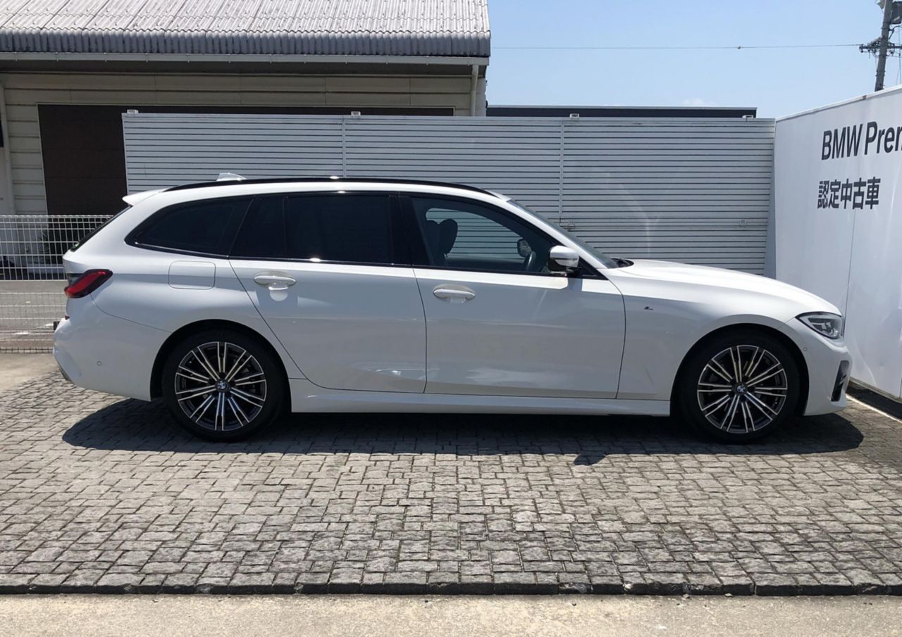 G21 320d xDrive Touring RHD