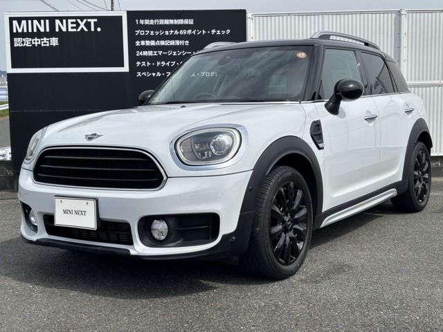 MINI COOPER D CROSSOVER.