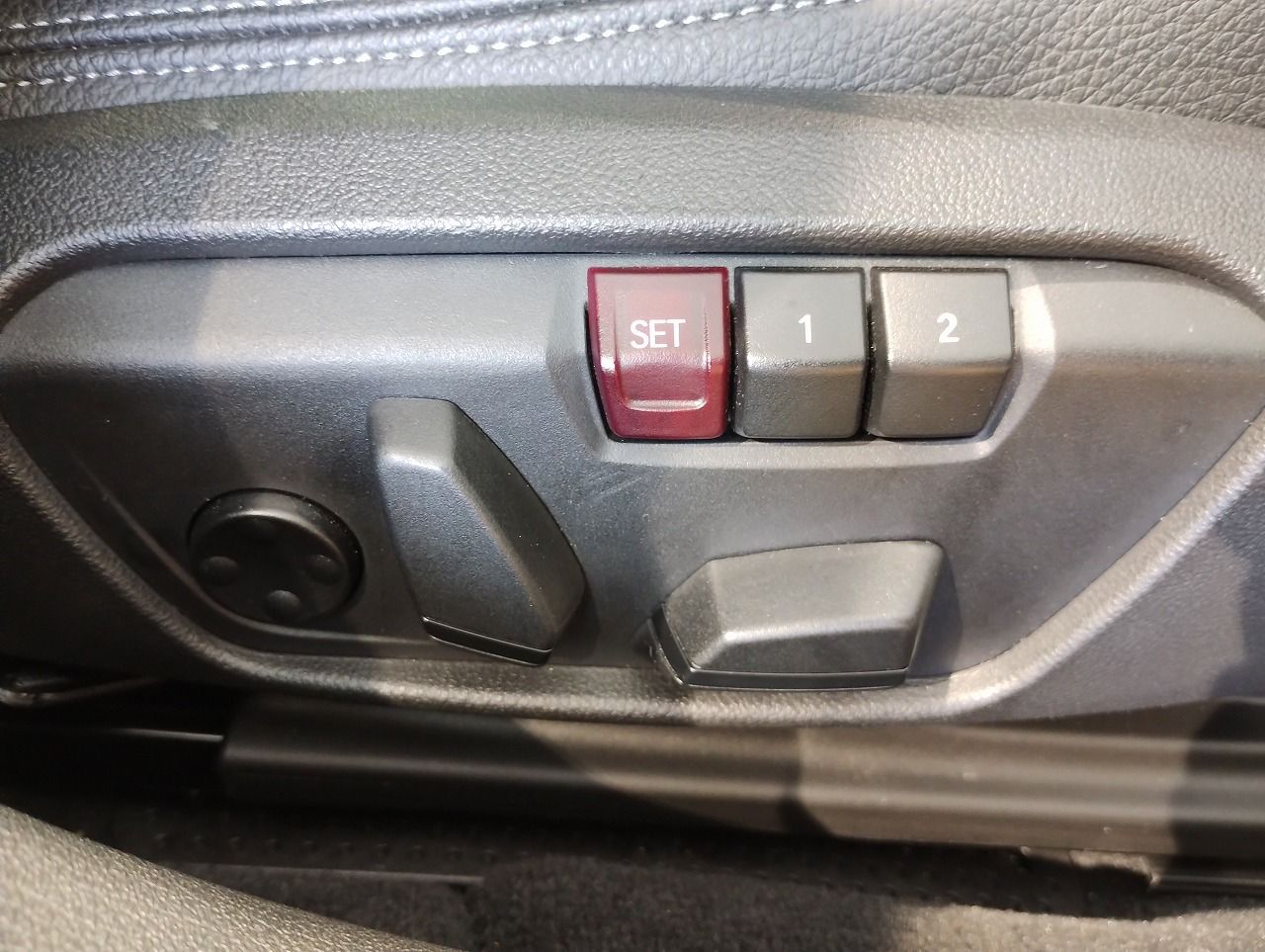 F40 118d Sports Hatch 5-door B47 2.0d