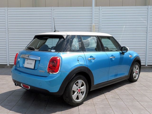 F55 COOPER
