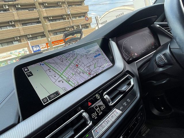 F40 118d Sports Hatch 5-door B47 2.0d